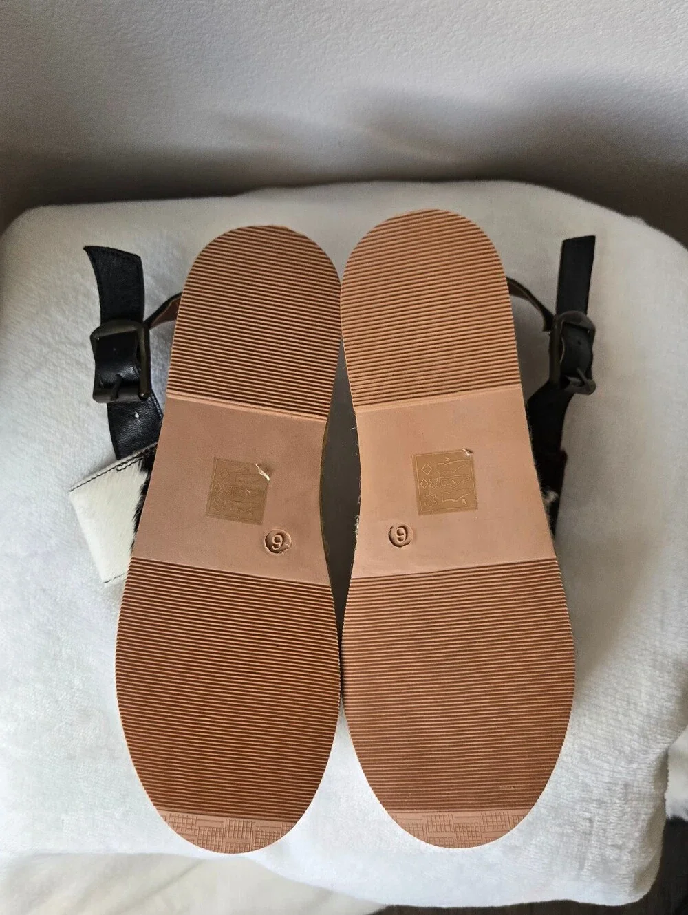 NWOT Myra Mignon Black & White Hair-On Cowhide Espadrille Sandals Size 6